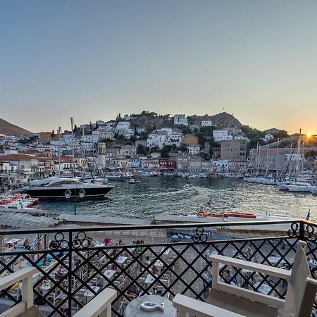 Upper Hydra Hotel Exterior photo